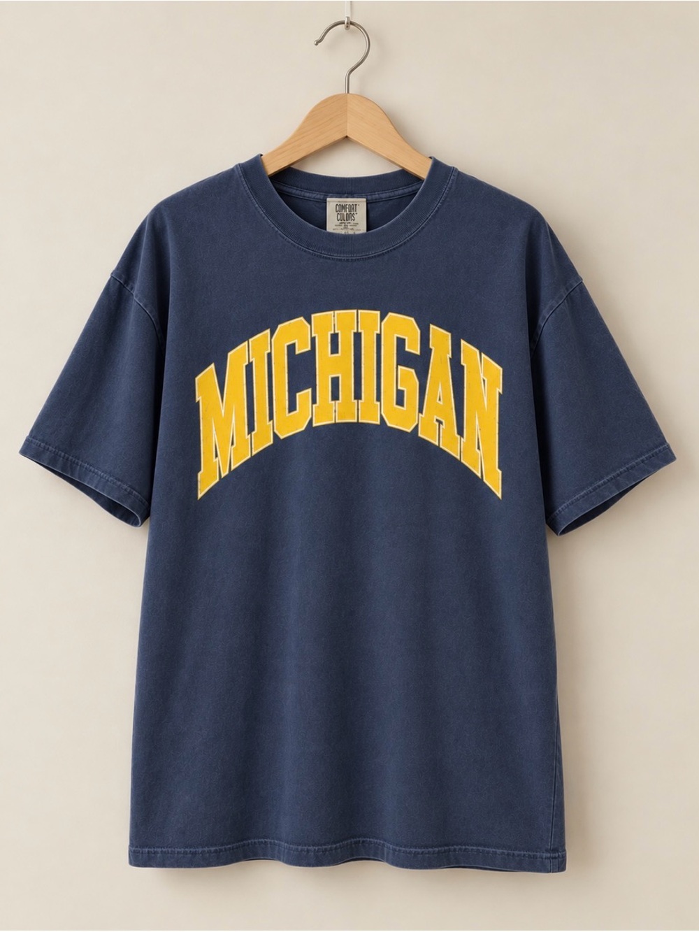 NWT Comfort Colors Michigan Wolverines Graphic Shirt T-Shirt, Denim, 2XL